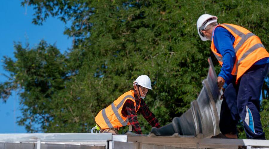 Professional new roof installation services in Mishawaka, IN